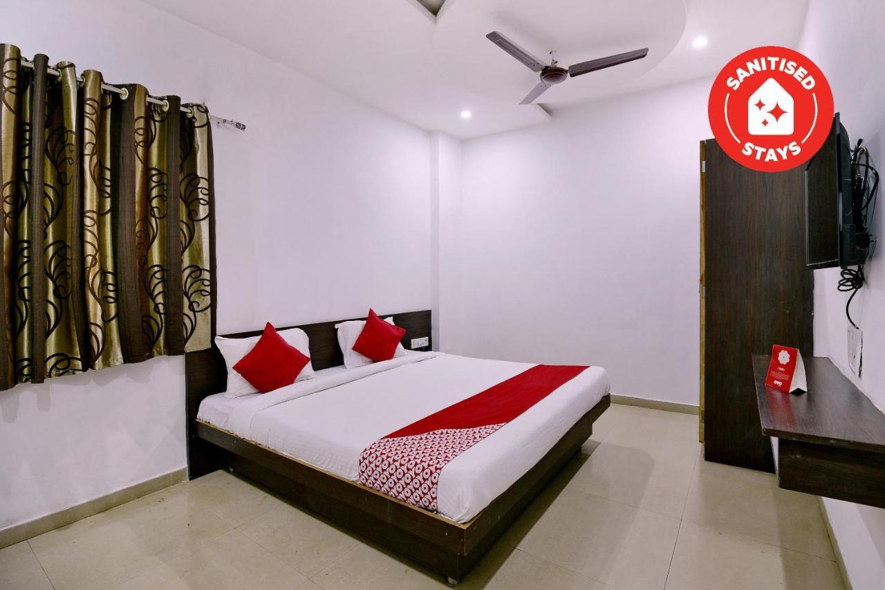 Oyo 9969 Hotel Kshipra Dham Ujaim Exterior foto