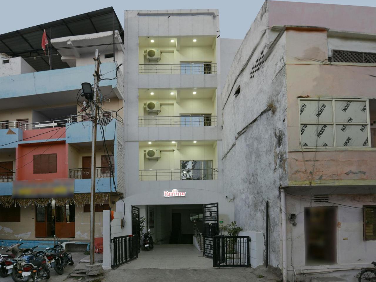 Oyo 9969 Hotel Kshipra Dham Ujaim Exterior foto