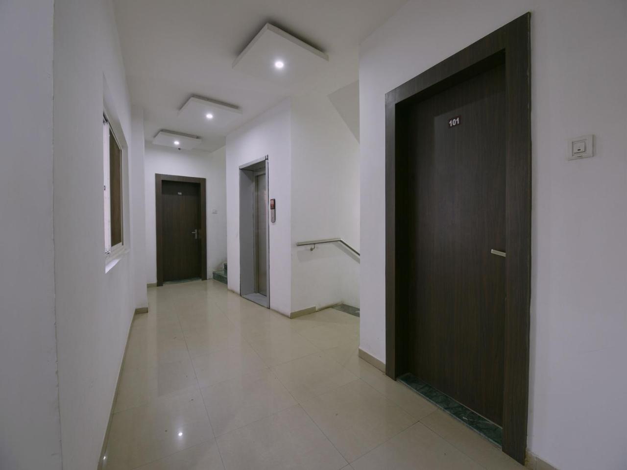 Oyo 9969 Hotel Kshipra Dham Ujaim Exterior foto