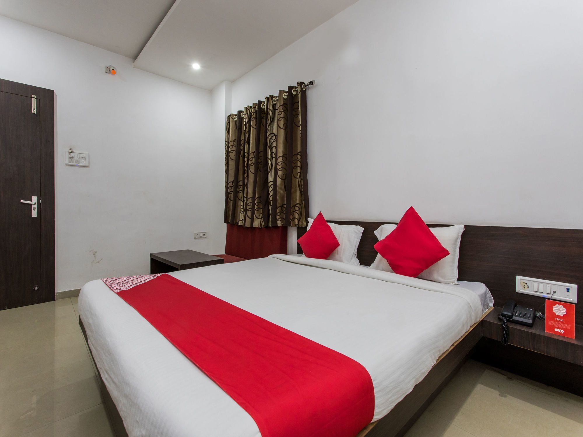 Oyo 9969 Hotel Kshipra Dham Ujaim Exterior foto