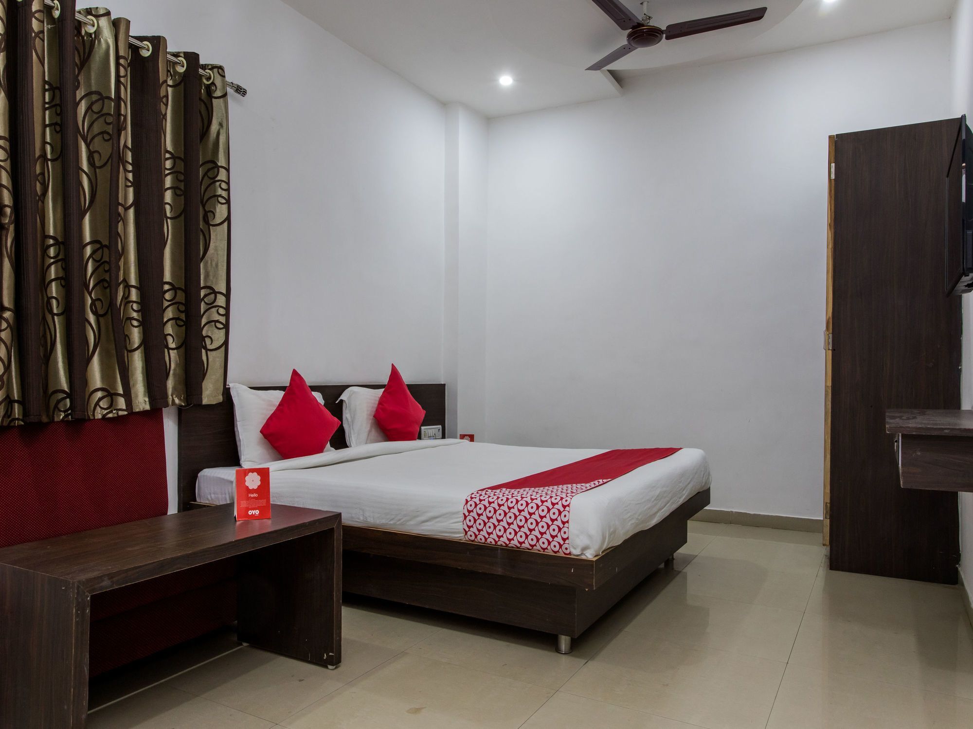 Oyo 9969 Hotel Kshipra Dham Ujaim Exterior foto